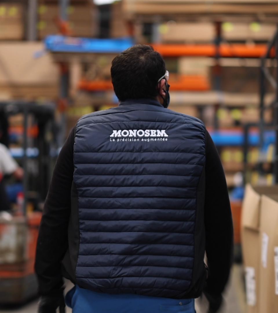 Rear view of Monosem employee